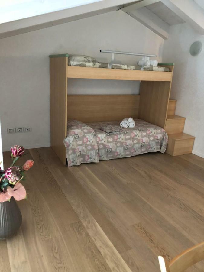 Appartamenti Agli Ulivi Peschiera del Garda Exterior foto