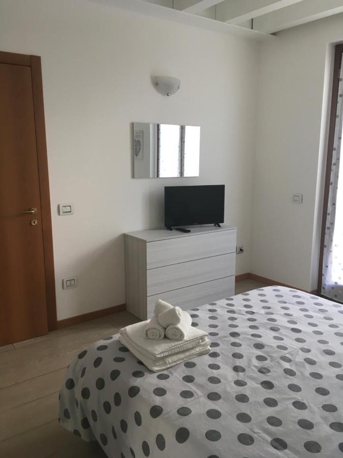 Appartamenti Agli Ulivi Peschiera del Garda Exterior foto